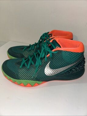 Nike Kyrie 1 Venus Flytrap Emerald Green Irving Basketball Shoe 705277-313 Sz 10